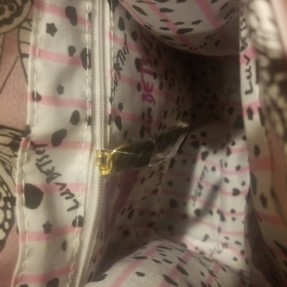 🦋 "RARE" White Monarch Butterfly Mini Backpack - Picture 10 of 12